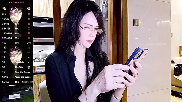 Snapshot of xinxinbabe chatting on September 30, 10:21 am xinxinbabe online show from September 30, 10:21 am