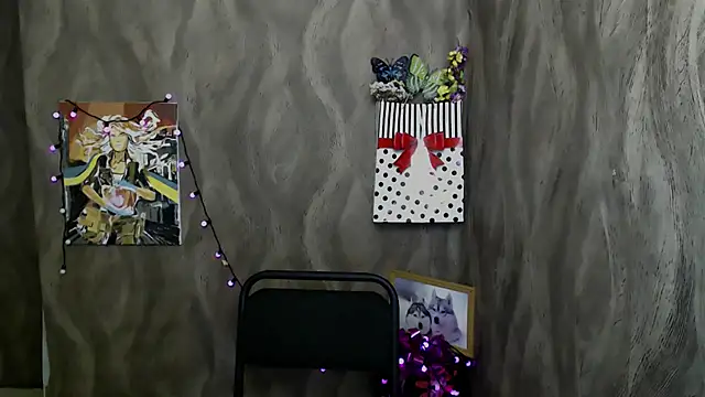 Snapshot of Linda_S_ chatting on November 4, 9:57 am Linda S online show from November 4, 9:57 am