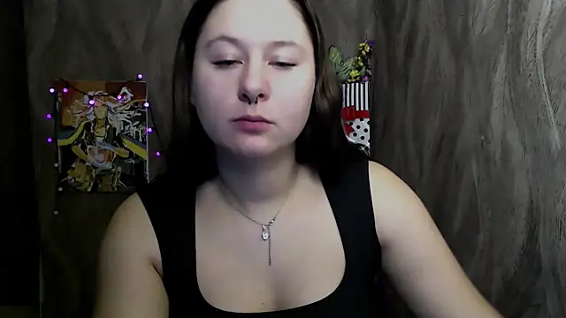 Snapshot of Linda_S_ chatting on November 15, 12:36 am Linda S online show from November 15, 12:36 am