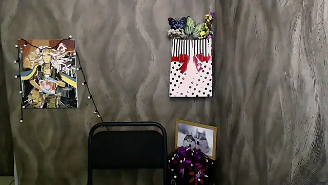 Snapshot of Linda_S_ chatting on September 30, 10:10 am Linda S online show from September 30, 10:10 am