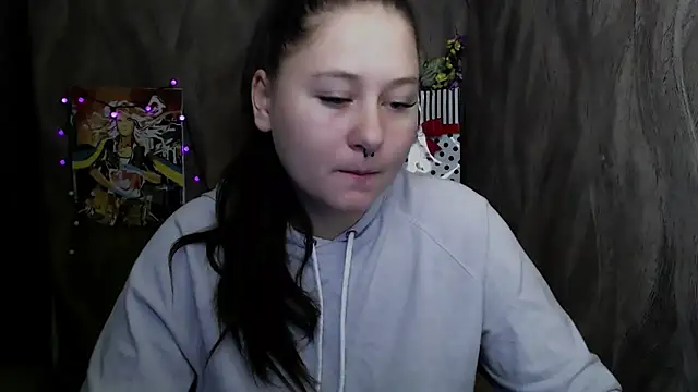 Snapshot of Linda_S_ chatting on November 11, 4:13 pm Linda S online show from November 11, 4:13 pm