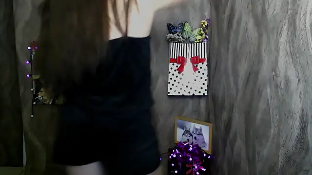 Snapshot of Linda_S_ chatting on November 7, 1:48 pm Linda S online show from November 7, 1:48 pm