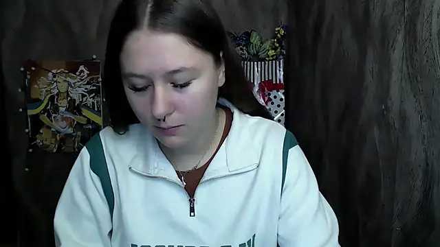 Snapshot of Linda_S_ chatting on September 19, 7:45 am Linda S online show from September 19, 7:45 am