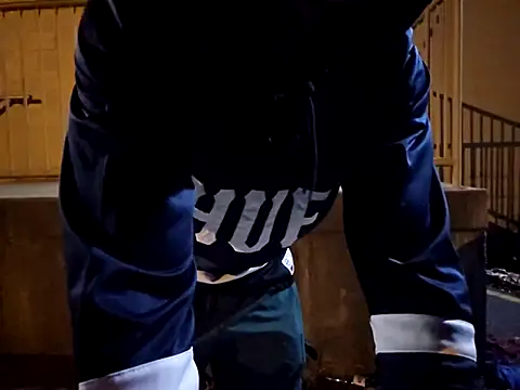 sloppytopkins online show from September 11, 7:19 am