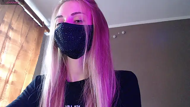 Iris lave online show from September 24, 2:12 pm