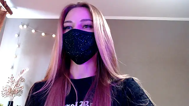 Iris lave online show from May 9, 1:58 pm