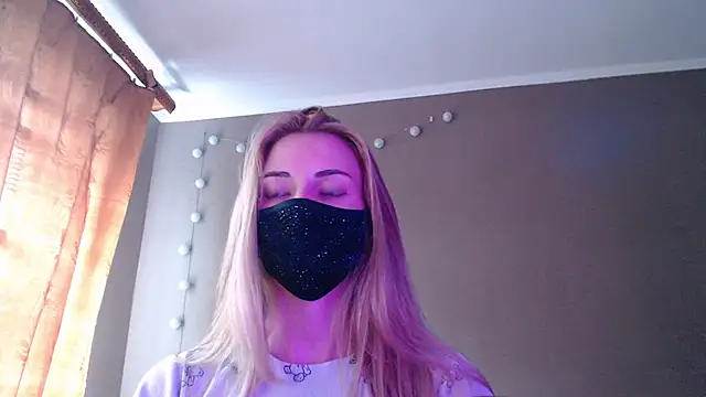 Iris lave online show from September 25, 2:01 pm