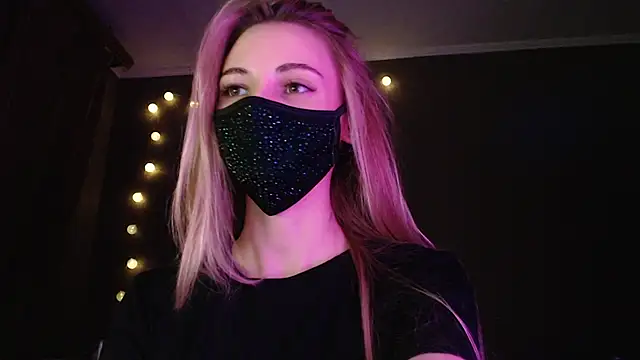 Iris lave online show from October 26, 4:40 pm