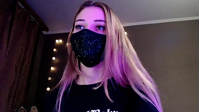 Iris lave online show from January 12, 3:08 pm