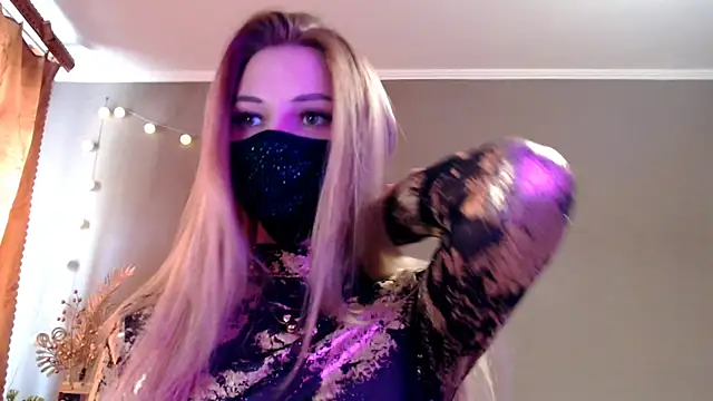 Iris lave online show from April 26, 1:19 pm