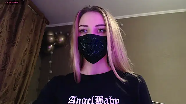 Iris lave online show from November 16, 4:23 pm