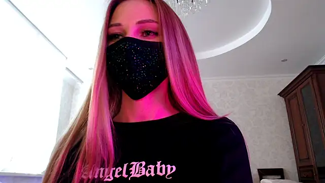 Iris lave online show from June 7, 2:55 pm