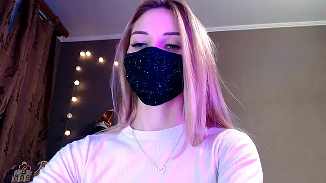 Iris lave online show from January 10, 2:45 pm