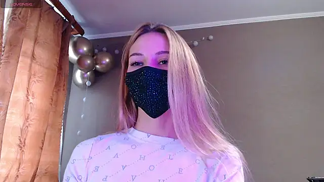 Iris lave online show from November 4, 1:26 pm