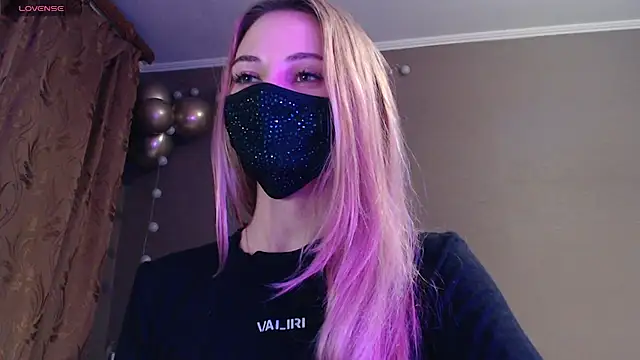 Iris lave online show from November 11, 7:08 pm