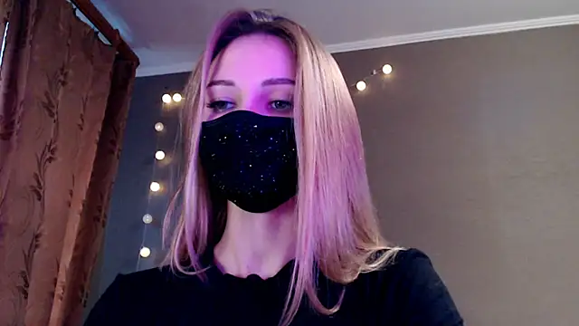 Iris lave online show from February 11, 3:01 pm