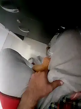 hackyourpussyxh online show from November 29, 2:23 am