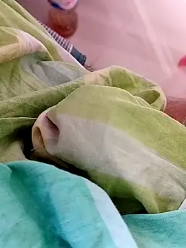 Snapshot of hackyourpussy@xh chatting on November 11, 1:33 am hackyourpussyxh online show from November 11, 1:33 am