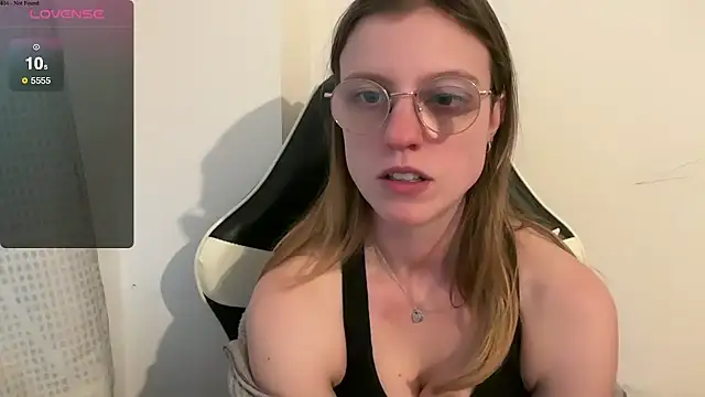 BustyKellyXXX online show from January 14, 3:04 pm