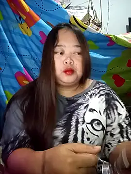 sweetbigtits19 online show from March 18, 1:57 pm