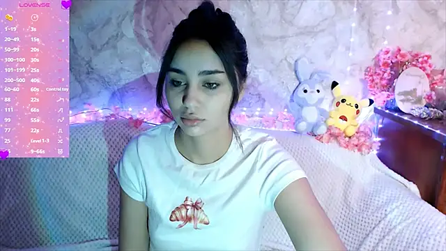 ChocolateKity online show from December 20, 4:04 am