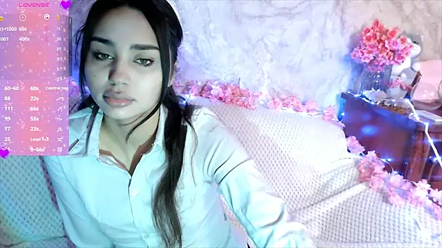 Snapshot of ChocolateKity chatting on November 29, 3:17 am ChocolateKity online show from November 29, 3:17 am