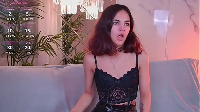 JennyShiny online show from November 18, 9:12 am