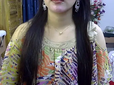 Obonti 2000 online show from December 3, 4:28 pm