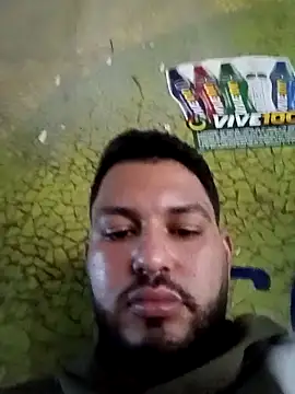 Frank0021 online show from May 17, 2:44 am