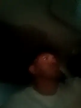 Snapshot of Frank0021 chatting on February 5, 10:11 am Frank0021 online show from February 5, 10:11 am