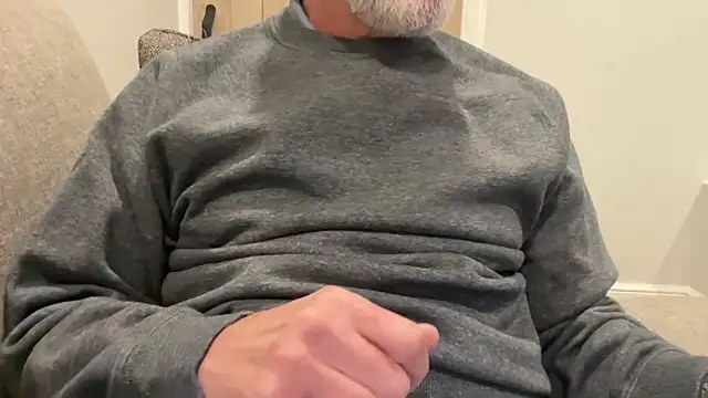 Snapshot of braselton06 chatting on November 10, 12:10 pm braselton06 online show from November 10, 12:10 pm