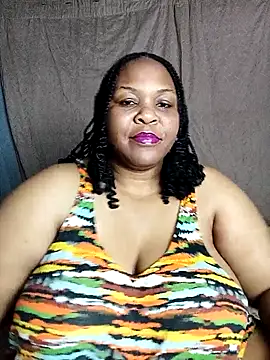 Snapshot of Moretl chatting on September 25, 9:10 pm Moretl online show from September 25, 9:10 pm