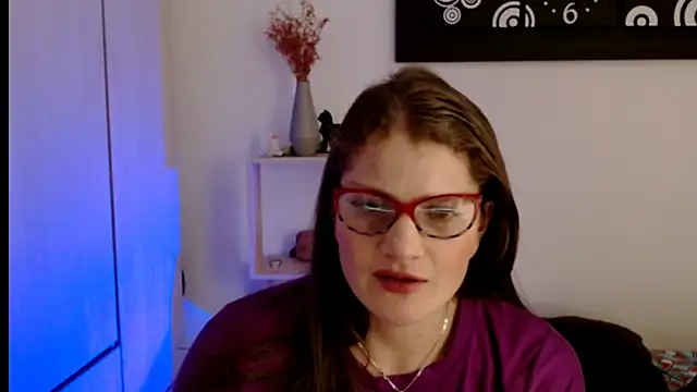 Camila-ventura online show from February 8, 7:44 pm