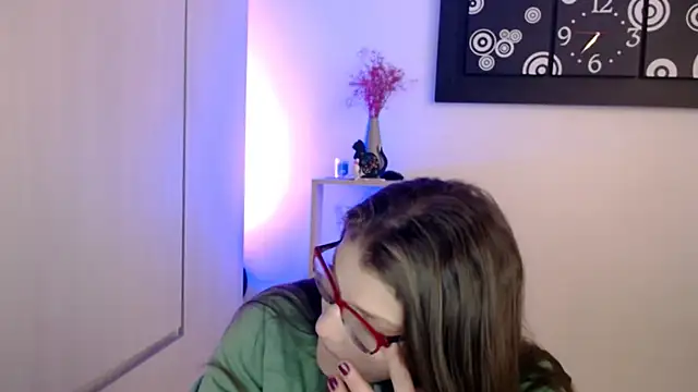 Camila-ventura online show from February 24, 7:37 pm