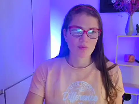 Camila-ventura online show from November 16, 8:35 pm