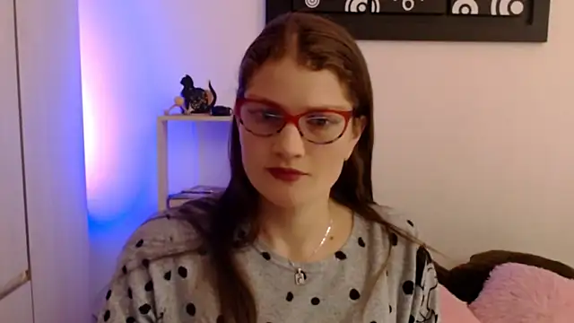 Snapshot of Camila-ventura chatting on June 10, 1:01 pm Camila-ventura online show from June 10, 1:01 pm