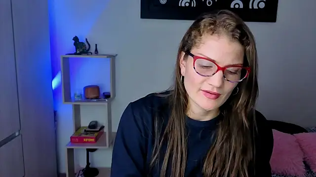 Camila-ventura online show from November 10, 7:52 pm