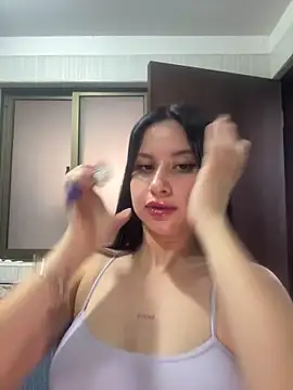 lucy grey25 online show from December 17, 10:15 pm