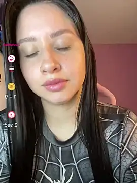 Snapshot of lucy_grey25 chatting on June 30, 5:13 pm lucy grey25 online show from June 30, 5:13 pm