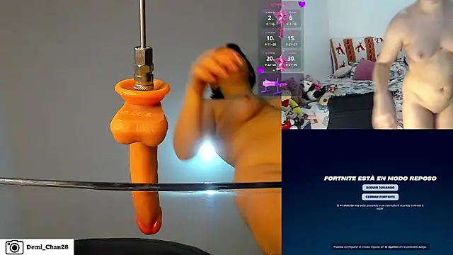 demi chan online show from February 24, 7:42 am