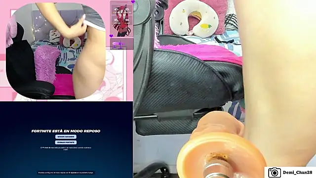 demi chan online show from November 21, 8:46 am