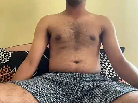 Snapshot of project085 chatting on September 22, 6:30 am project085 online show from September 22, 6:30 am