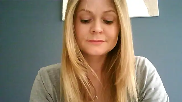 Ginger-bb online show from March 6, 7:47 am