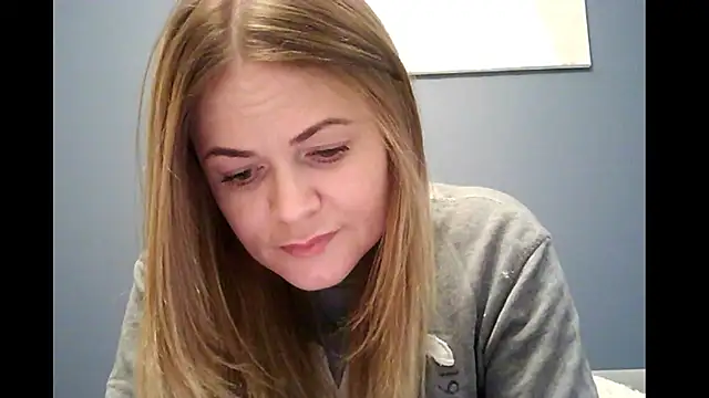 Snapshot of Ginger-bb chatting on December 1, 8:48 am Ginger-bb online show from December 1, 8:48 am