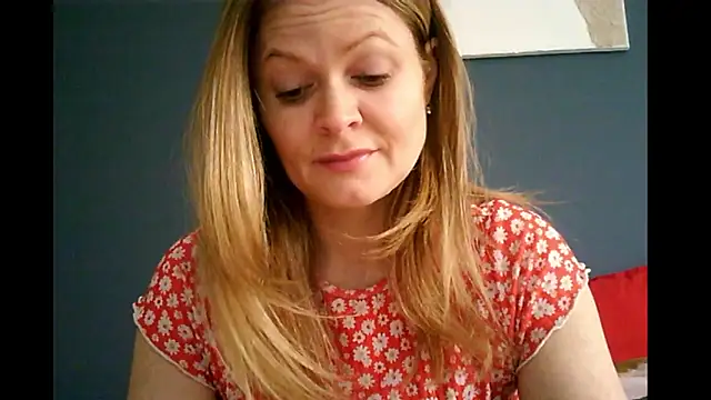 Ginger-bb online show from March 17, 7:00 am