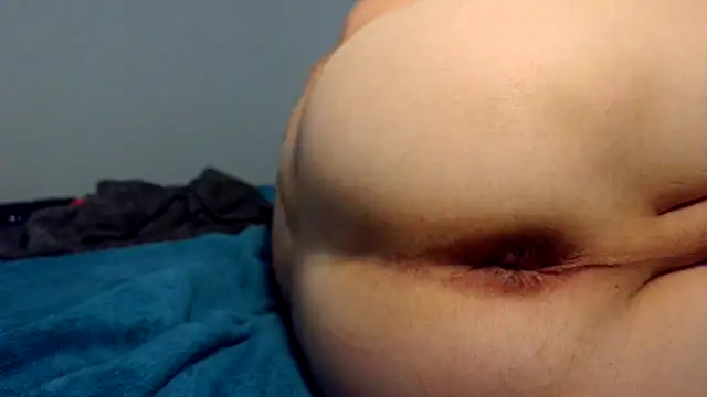 Snapshot of Ifnofitputspit chatting on November 3, 6:44 pm Ifnofitputspit online show from November 3, 6:44 pm