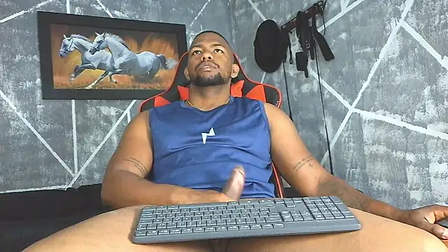 Snapshot of big_blackmen19 chatting on May 22, 12:47 pm big blackmen19 online show from May 22, 12:47 pm