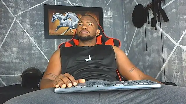 Snapshot of big_blackmen19 chatting on May 11, 1:34 pm big blackmen19 online show from May 11, 1:34 pm