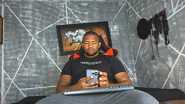 big blackmen19 online show from March 28, 1:56 pm