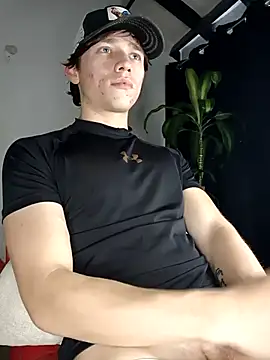 Logan sixxer online show from January 17, 9:07 pm